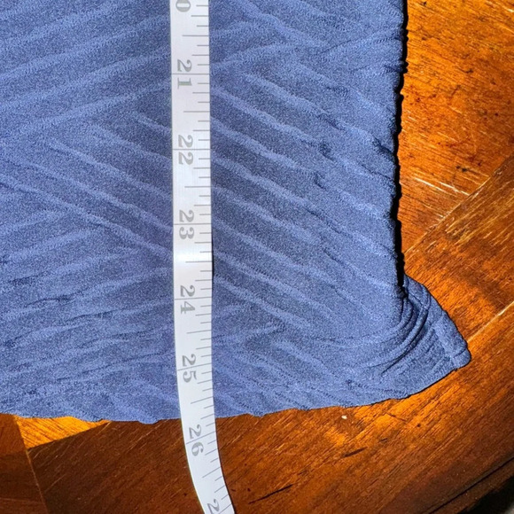 Chico’s Women's Button Up Shirt Textured  Knit Long Sleeve Navy  0- Small NWT - Picture 7 of 11